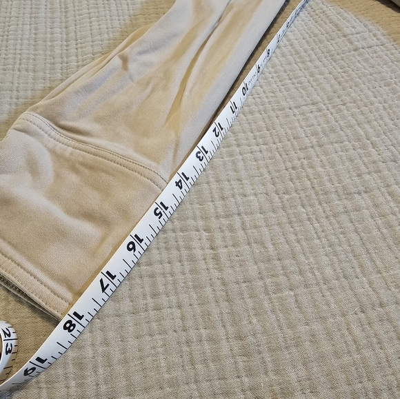 Jacket - Picture 4 of 5